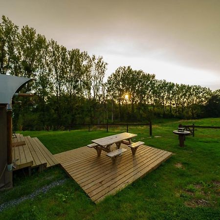 Le Relais D'Artagnan - Relais Equestre Hotell Mortier Exteriör bild